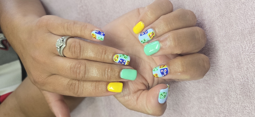 Detailed Nail Art