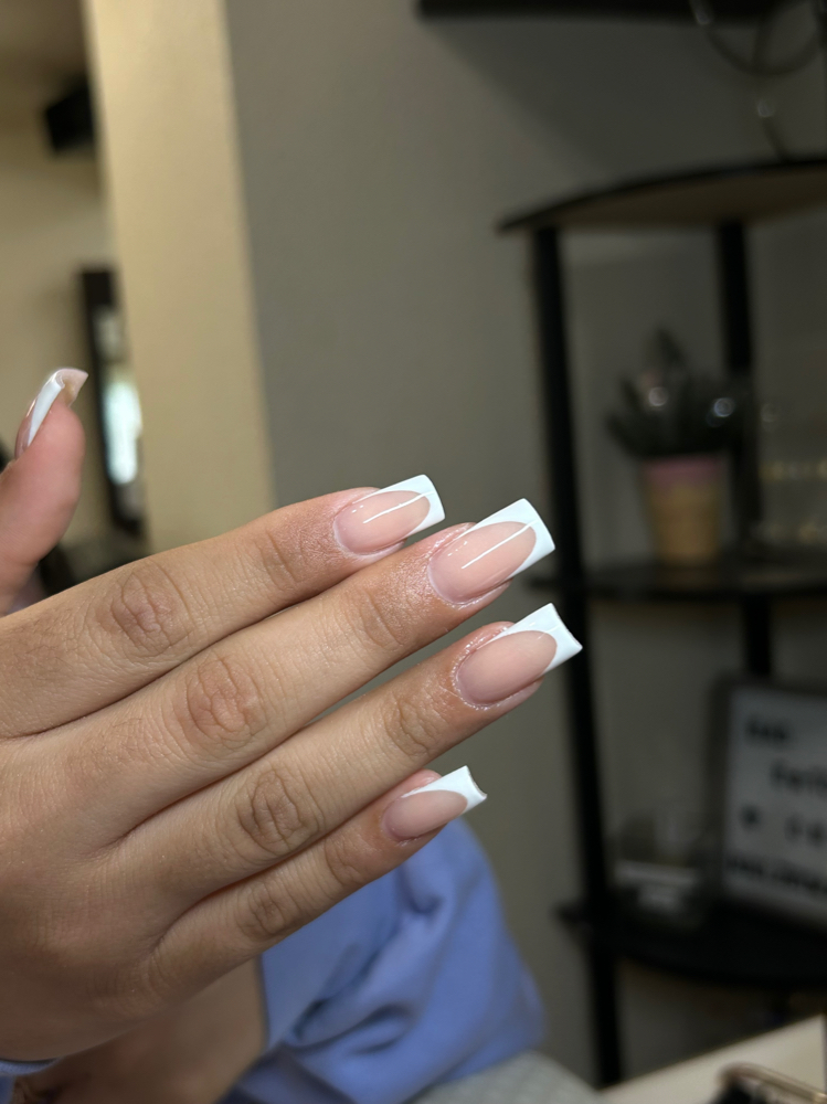 ADD ON: french tips