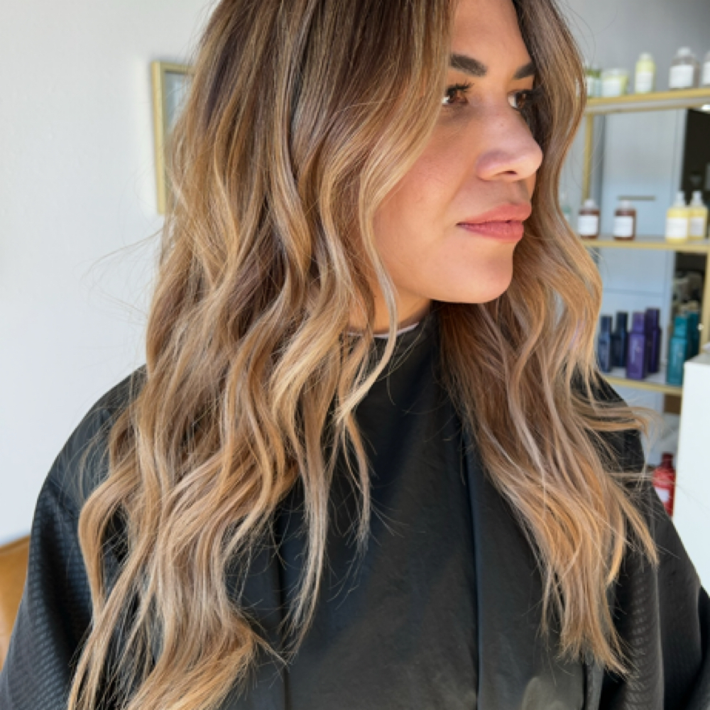 Partial Custom Color Experience at Blonde Alibi in La Quinta, CA