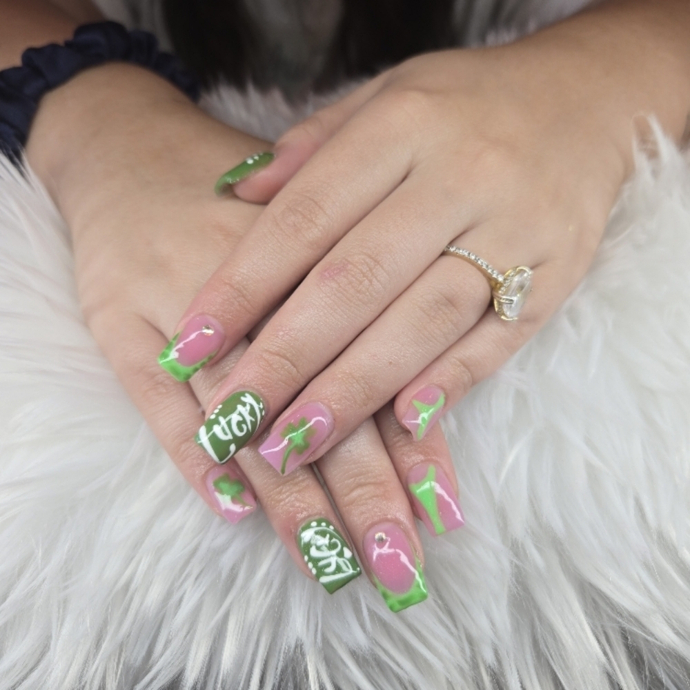 Freestyle med. at LuxuryNails8 in Calera, AL