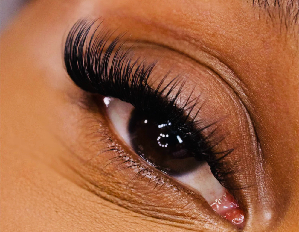 Cat eye volume lashes at Heavenly aesthetic studio in Bronx, NY