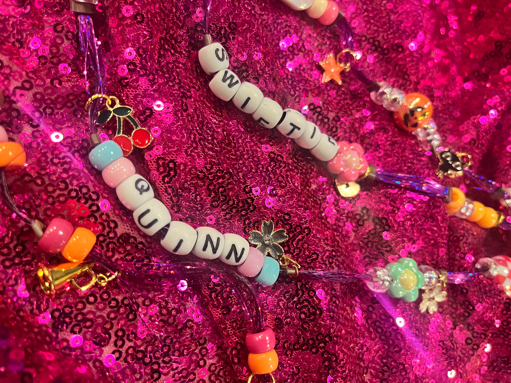 PROMO: Beaded Tinsel Install