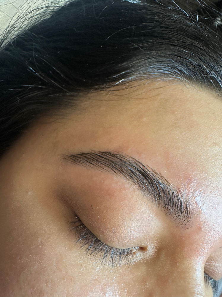 brow tint
