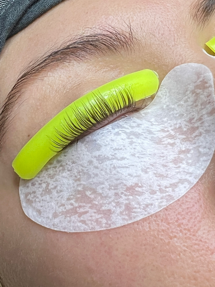 Eyelash Lift And Tint at The Wax Ladyy in Bedford, OH