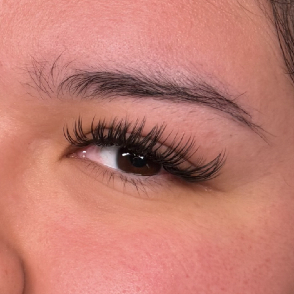 Wet Set at Beautyby_mera in Hillside, NJ