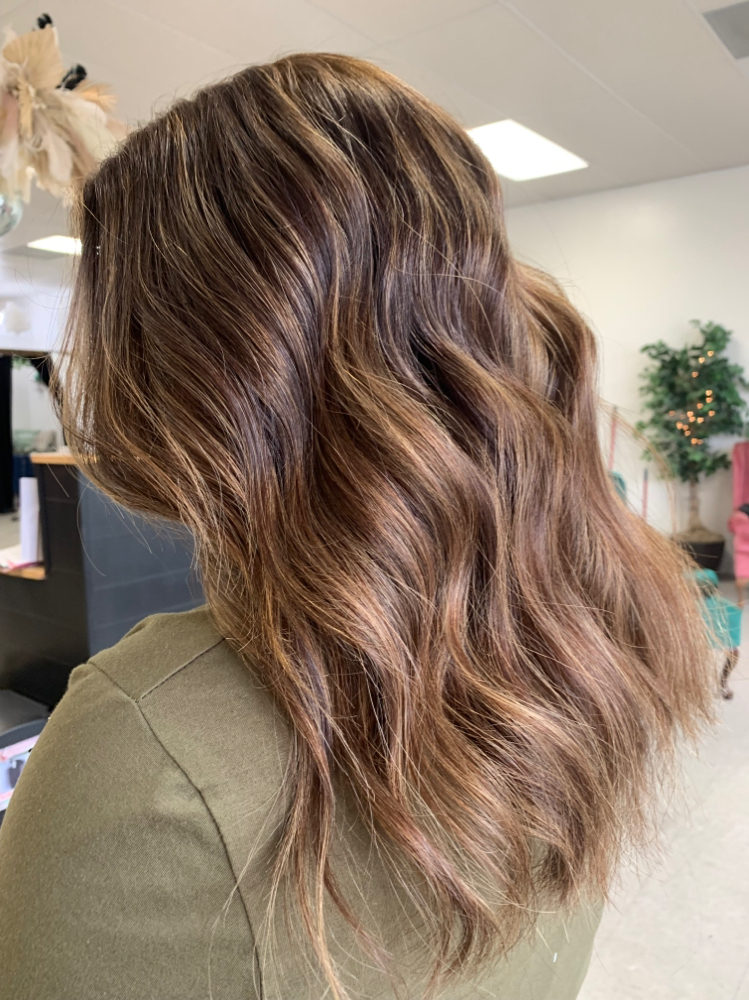 Partial Highlight + Root Touch Up