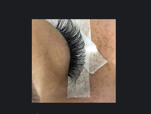 Hybrid Eyelashes Extentions