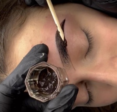 brow tint at by grace esthetics in Florence, AL