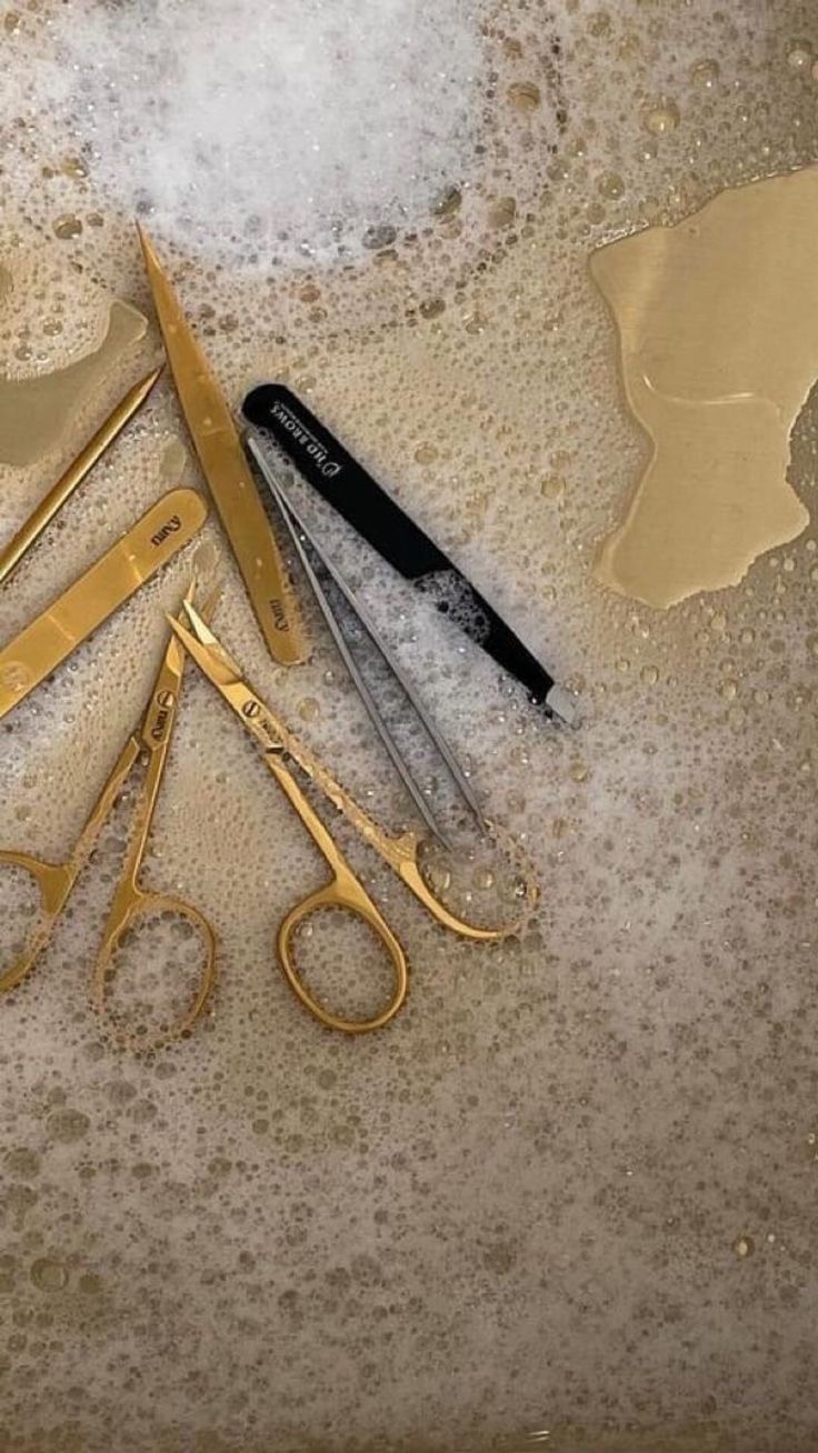 Lash Removal with New Set