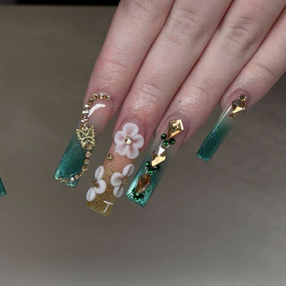XL Full Set at 5ivestarnails in Parma Heights, OH