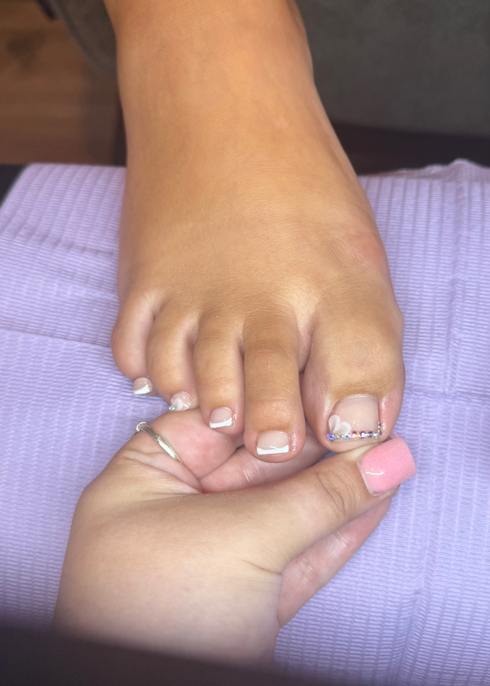 Acrylic Toes at Dae’s Designs in Cedar Rapids, IA