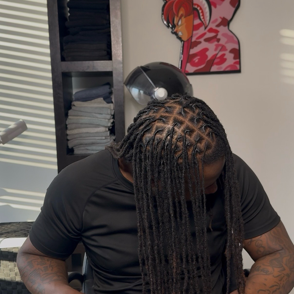 Style Of The Week (4th-10th) 🙂↕️ at The Loctor | Loc’d In in Wilmington, DE