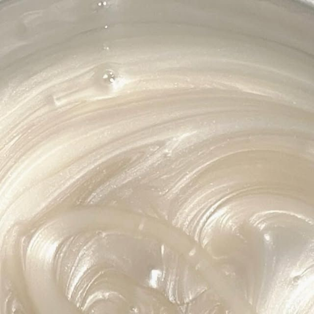 face waxing at solstice studios in Hays, KS