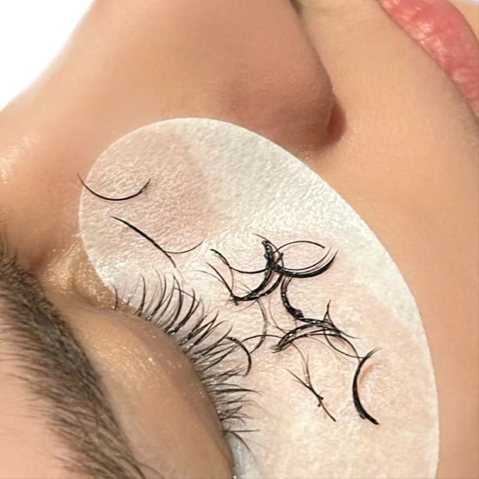 Lash Removal at Kivya lashes in Rancho Cucamonga, CA