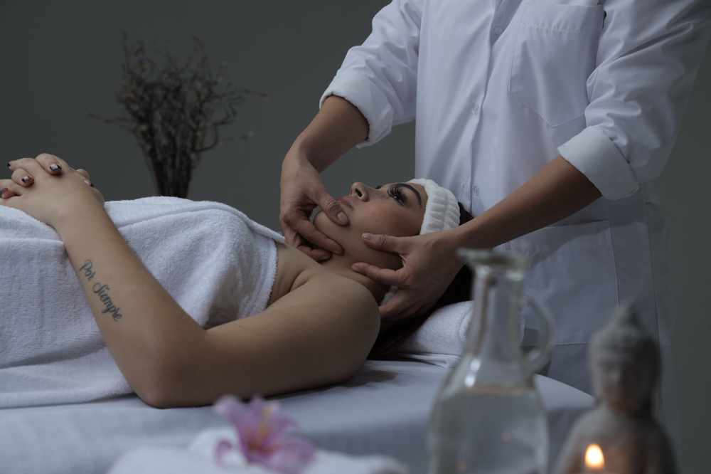 Lymphatic Facial Massage