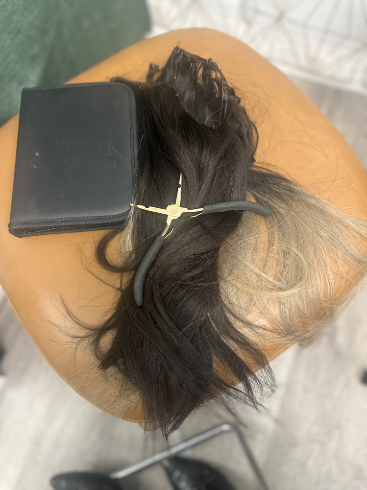 Extension Removal at Salon 33 in Hayward, CA