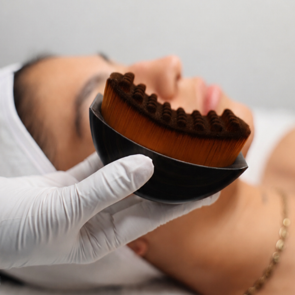 DRY BRUSHING FACIAL MASSAGE at Floetouch in San Diego, CA