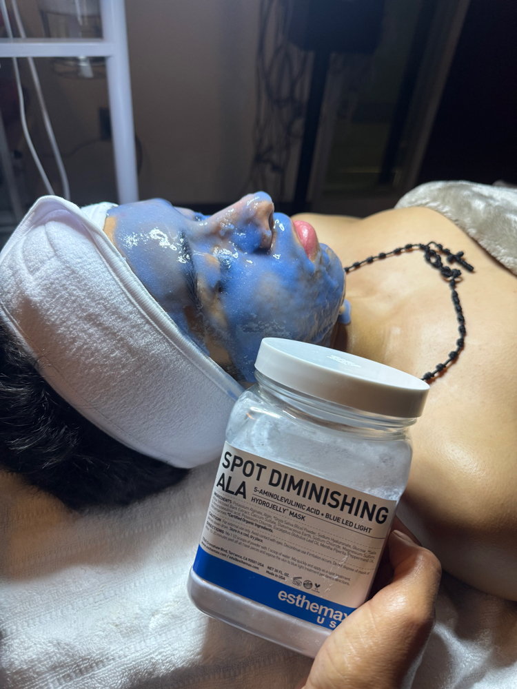 Acne facial + Hydrojelly mask with