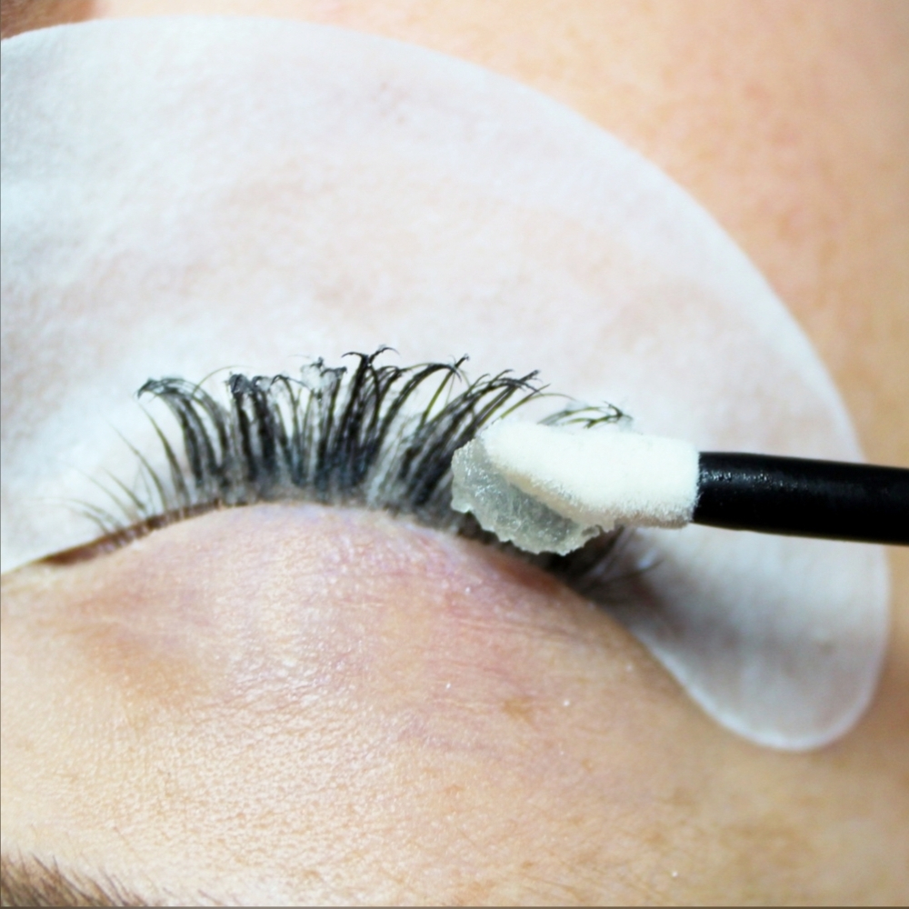 Lash Extension Removal at Stae Awhile X LA Perez in Pueblo, CO