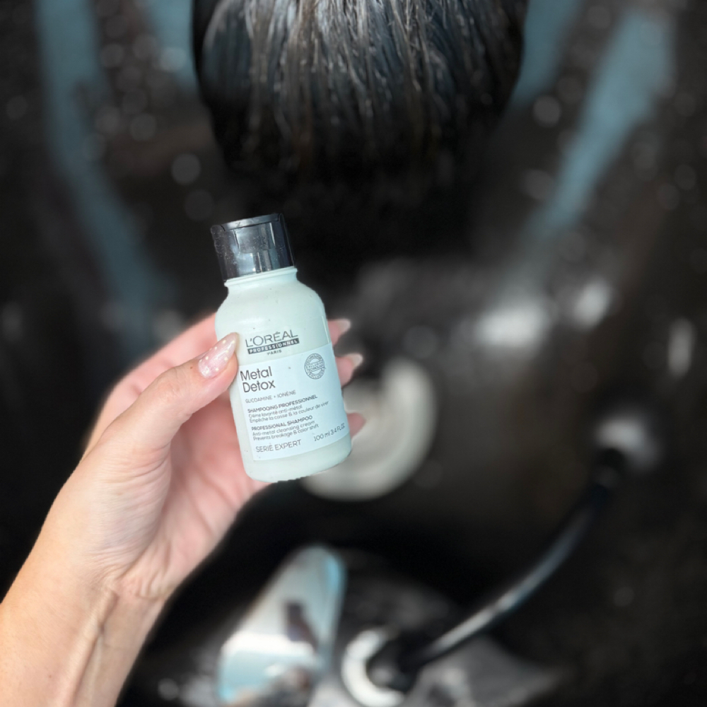Shampoo + Blowout at Kins @Hairspray Salon in Valley, AL