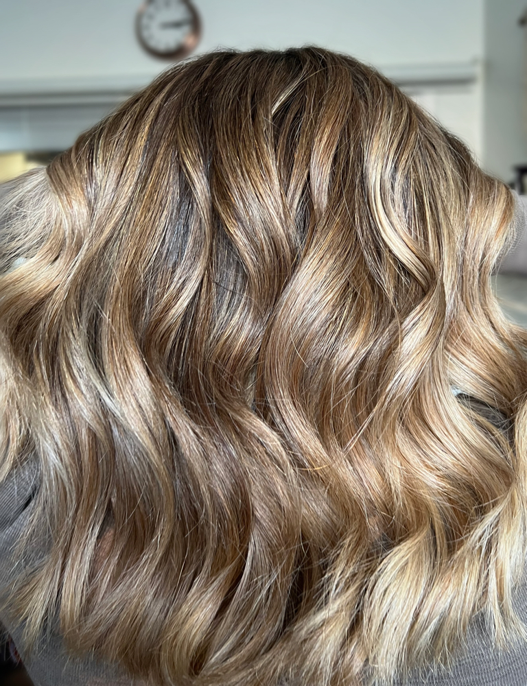 Gloss & Blowout