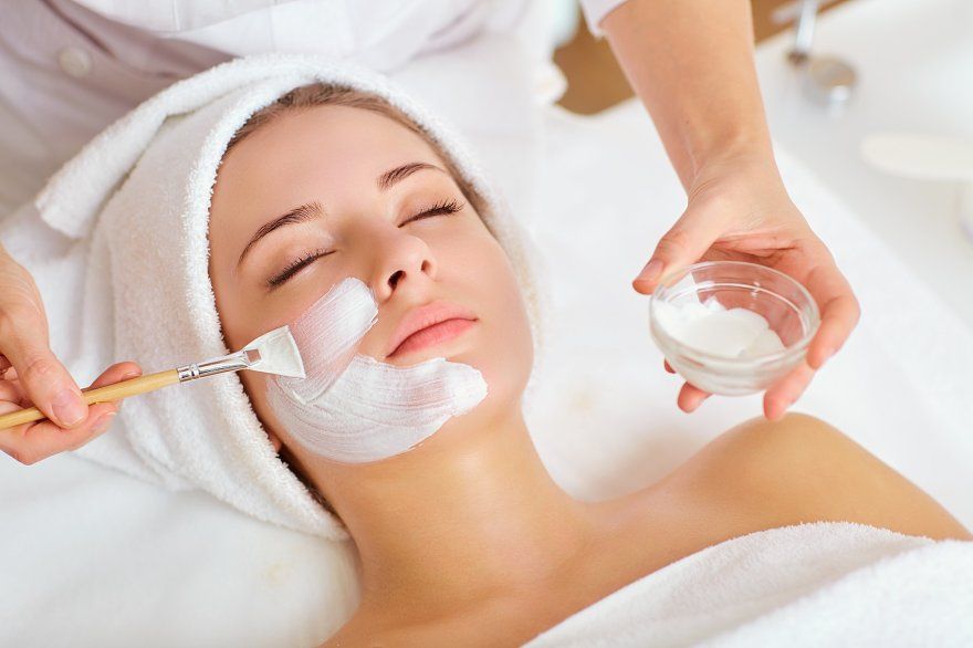 Womens Custom  Facial