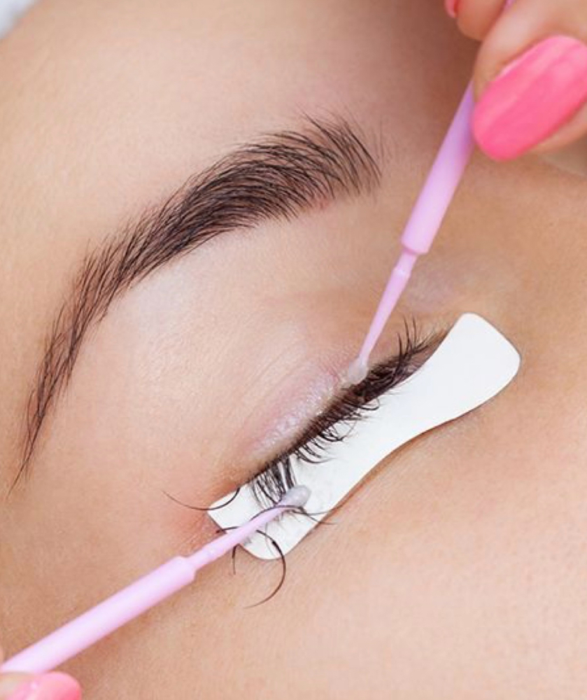 Eyelash Extention Removal