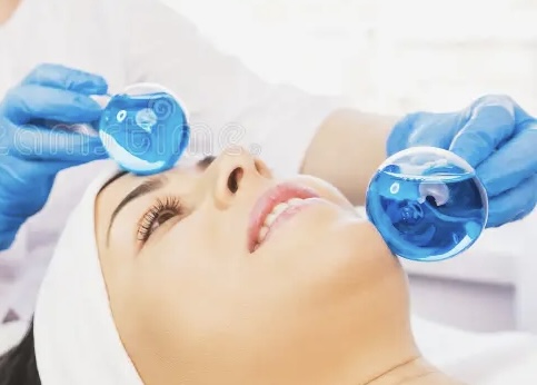 Dermaplane + Classic Facial