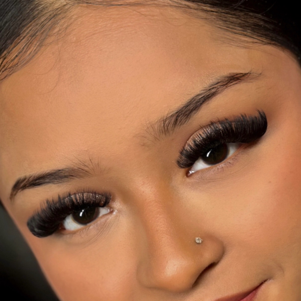 Mega Volume Refill (2-3 weeks) at Onyx Lashes in Weslaco, TX