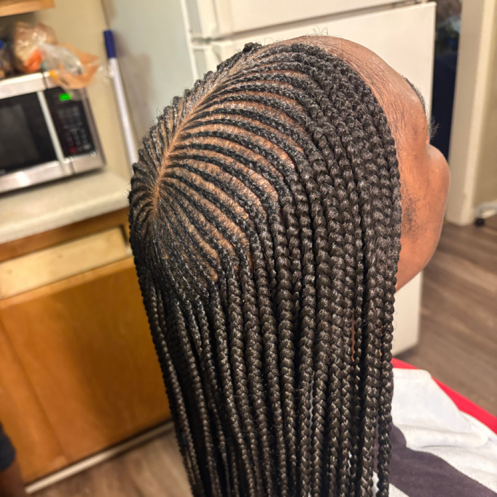 Lemonade Braids at Jasmine Matthews in Carrollton, AL