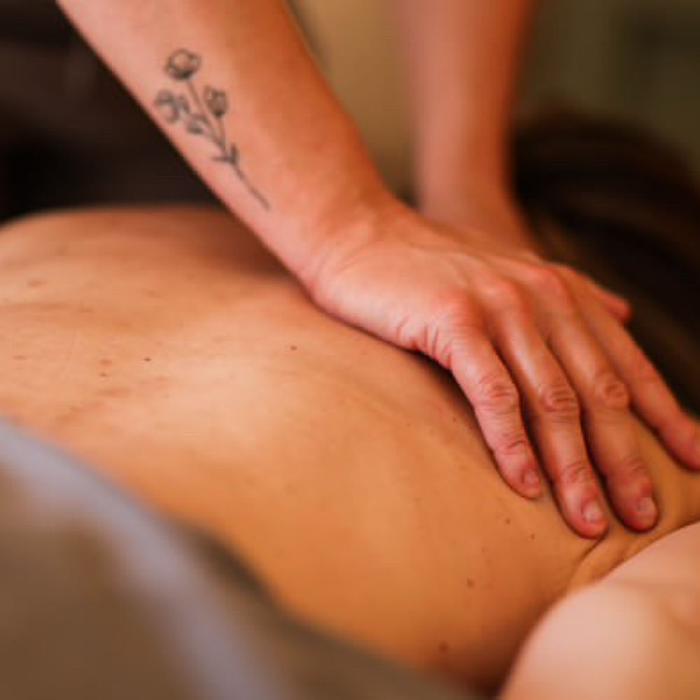 Couples Massage at Traveling Touch Massage in Pewaukee, WI
