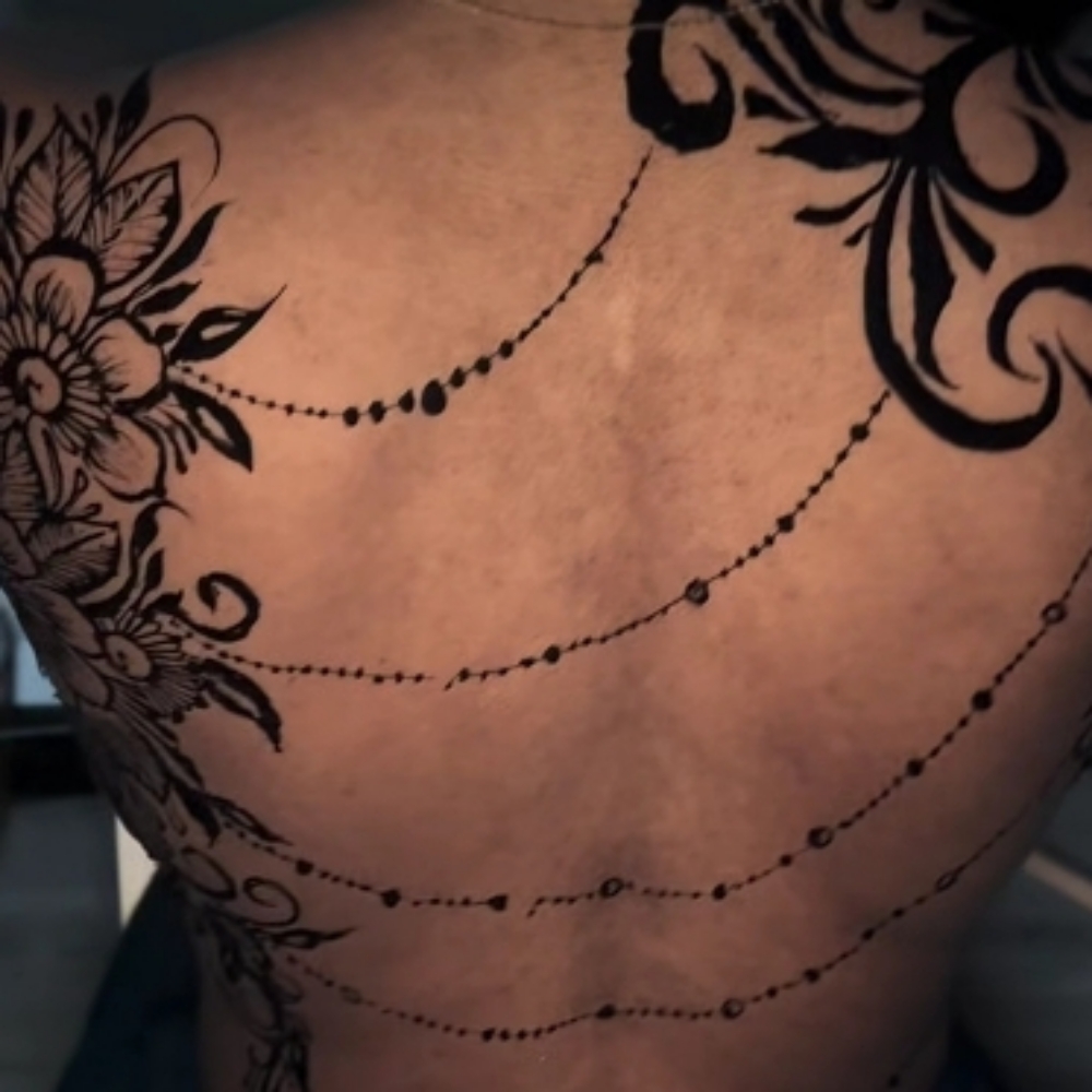 Body Henna at Wall Flower Studio in Union Grove, WI