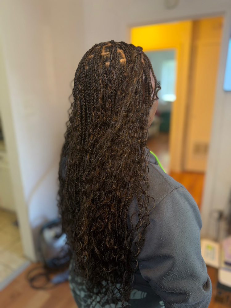 Boho Curls add On Not Full Service at Anointed Hands Braids By Ty in Mesquite, TX