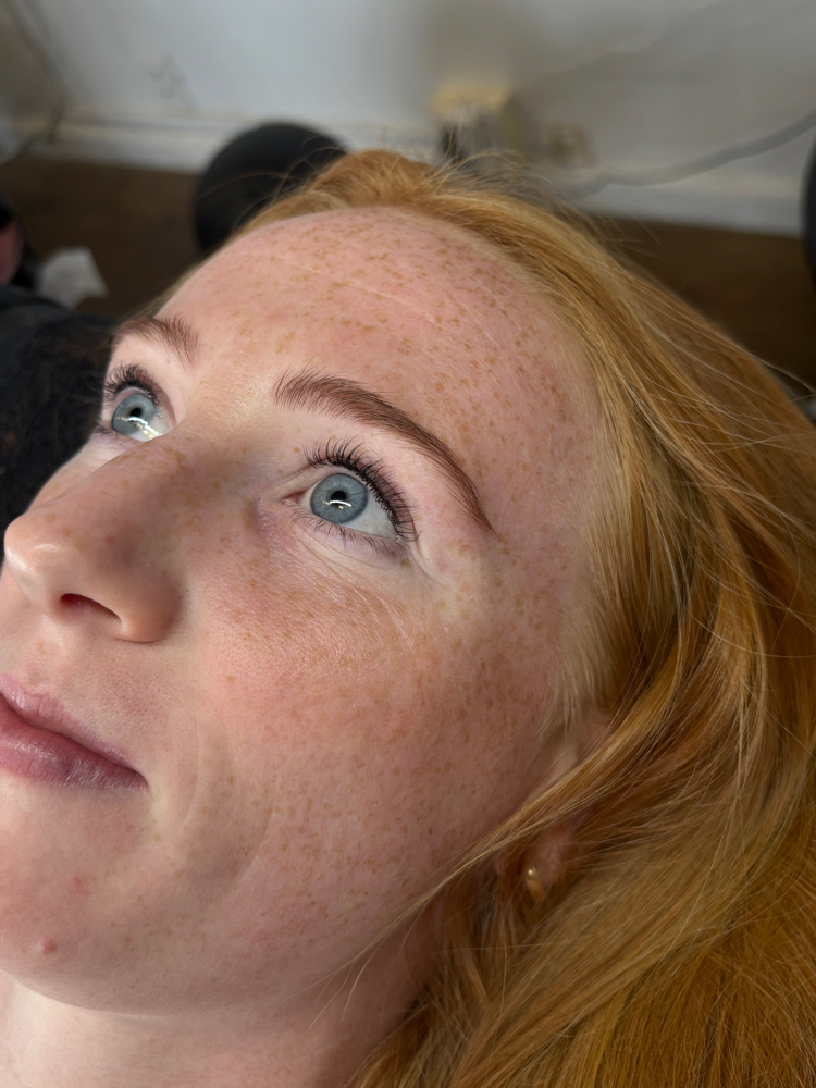 Eyelash Lift And Tint