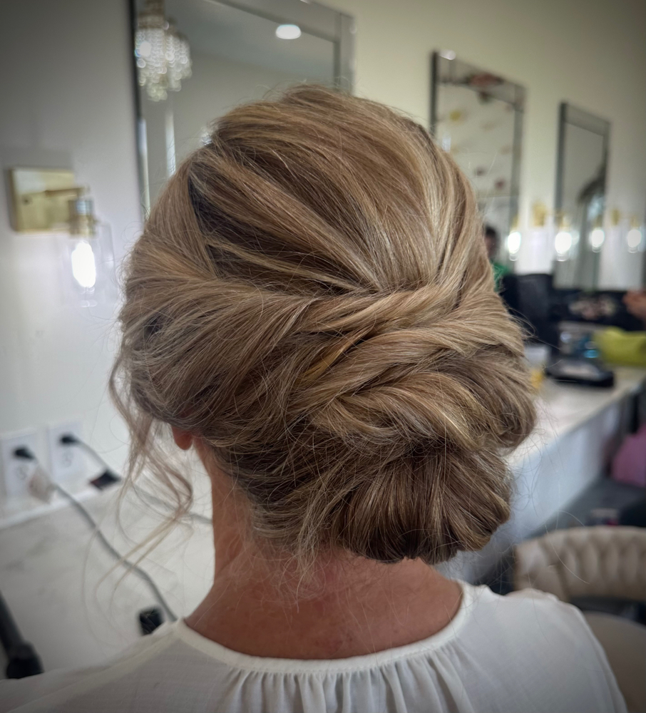 Hair Style/updo