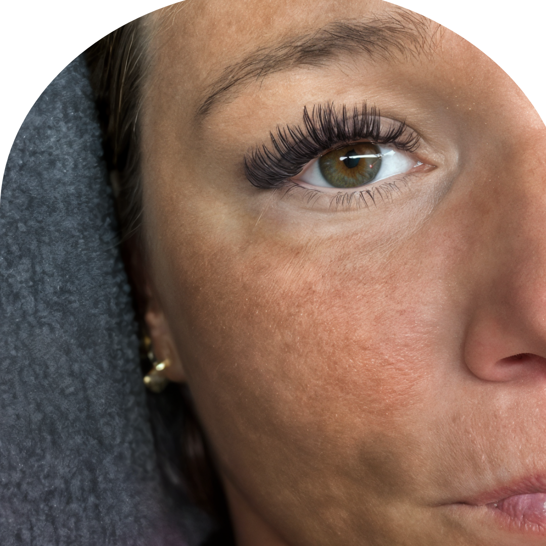 Half Set Of Lashes at Loto Beauty Bar in Toledo, OH