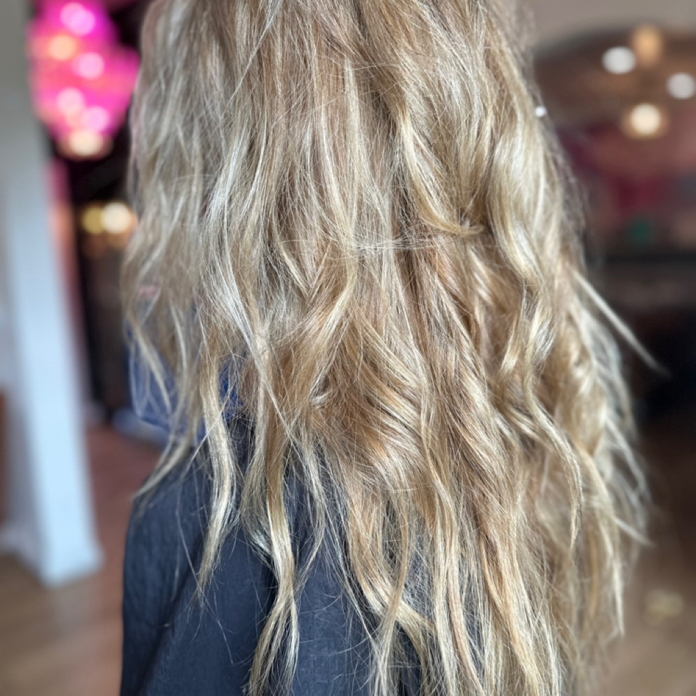 Full Highlight at Lady Stardust Salon in Nevada City, CA