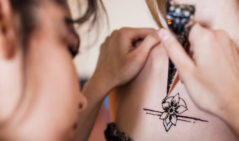 Henna Tattoo - Back