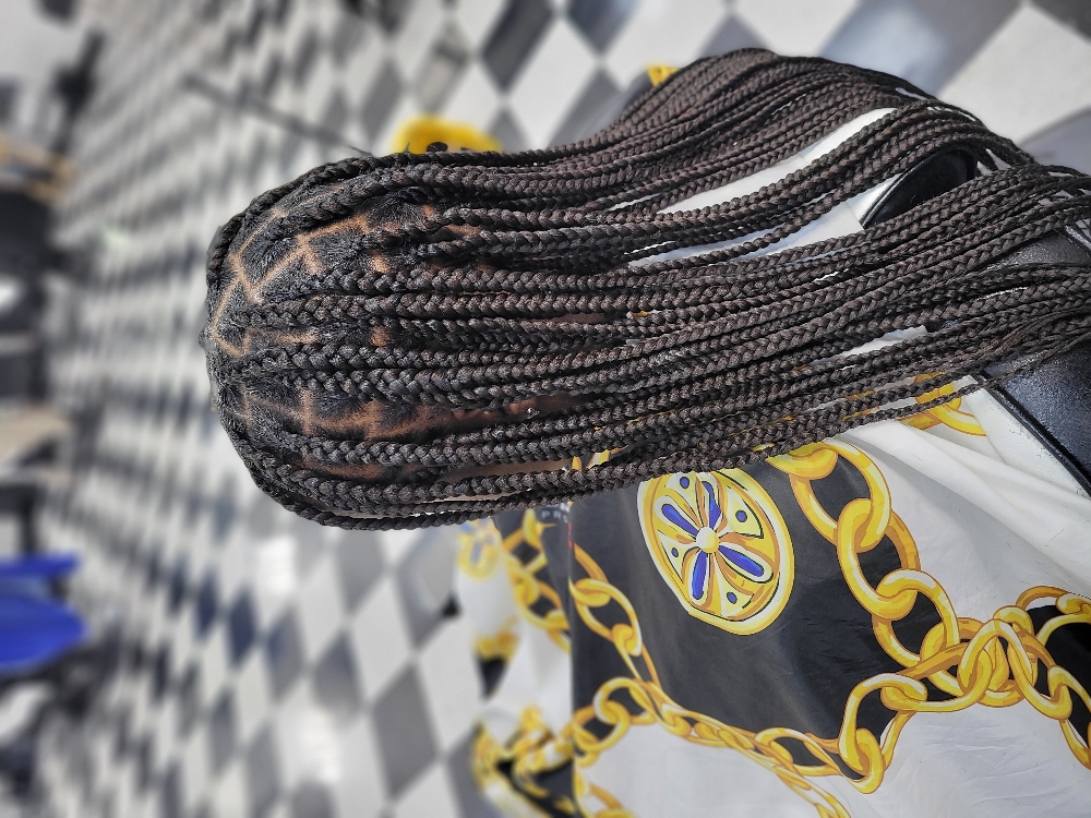 Smed Knotless.  Braids