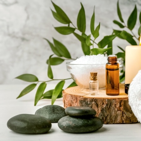 Hot stone massage - 60 minutes