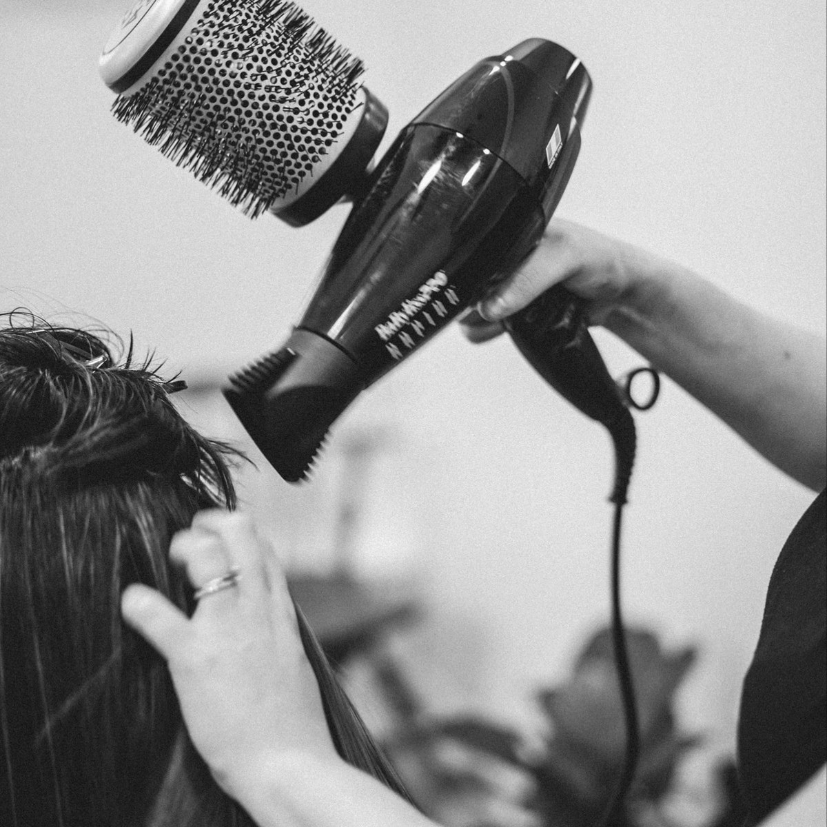 Shampoo, Blowout, & Style at Luxe Hair By Vic in Lake Charles, LA