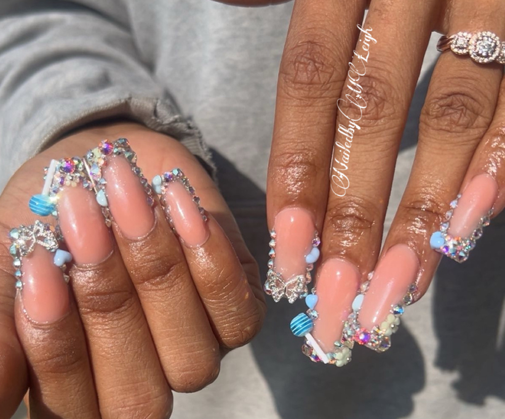 French Junk Fullset at Polish Luxe Palette in Kansas City, KS