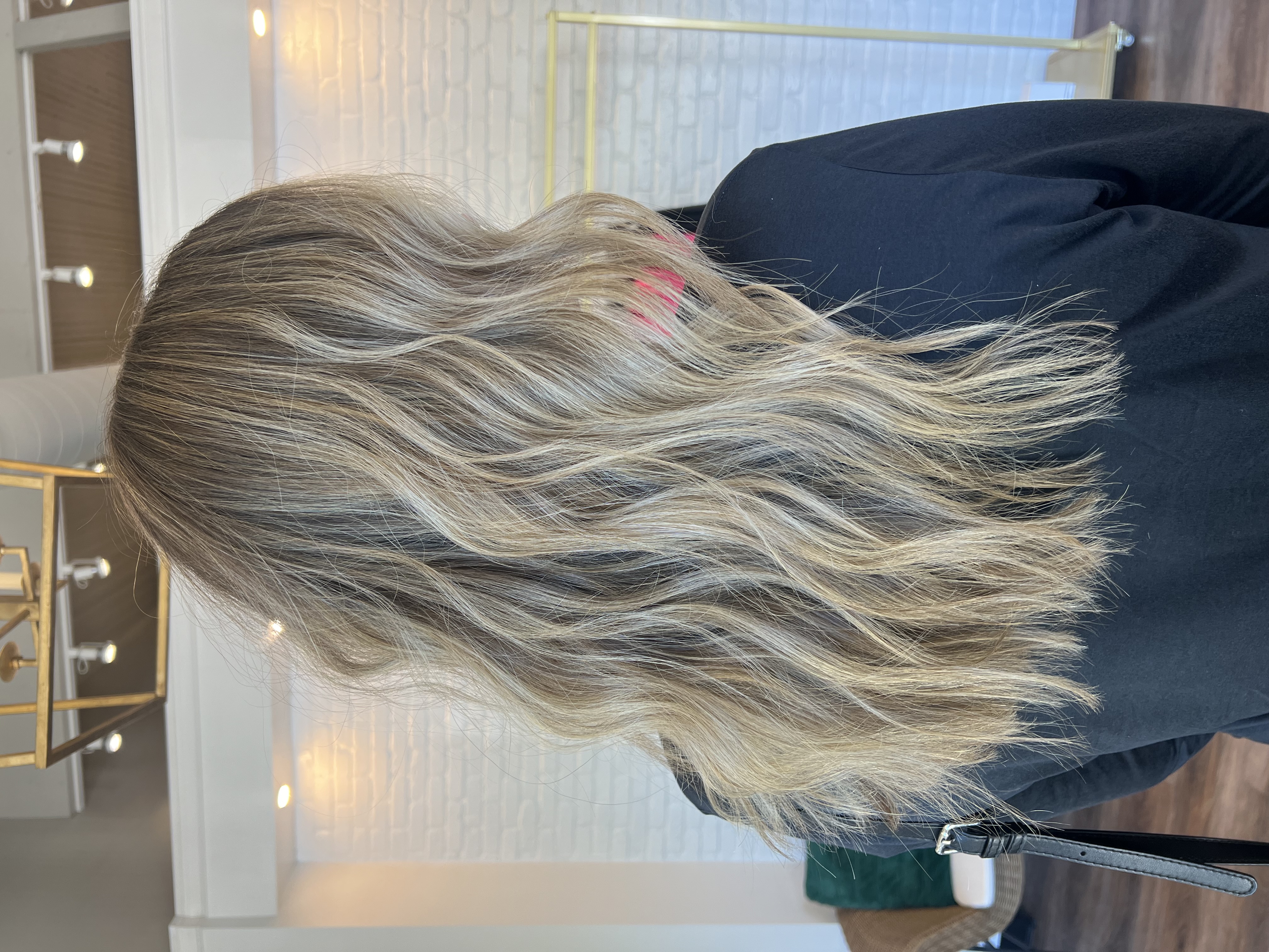 PARTIAL BLONDE