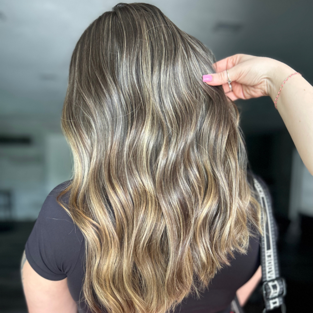 Root Tap Lived In at Hair By Alex in Montgomery, TX