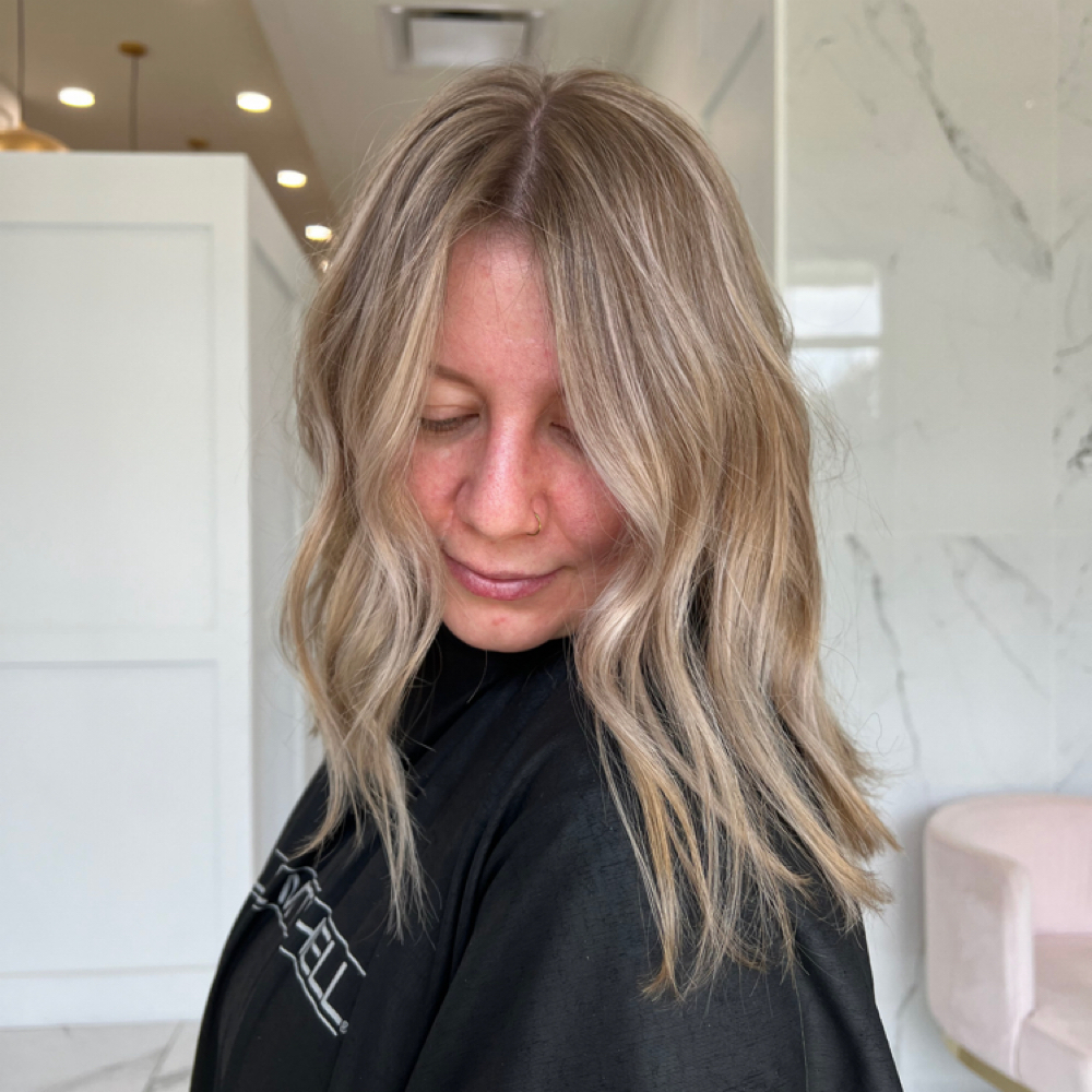 Kailee-Mini Highlight at CoastalHair&CO in Tampa, FL