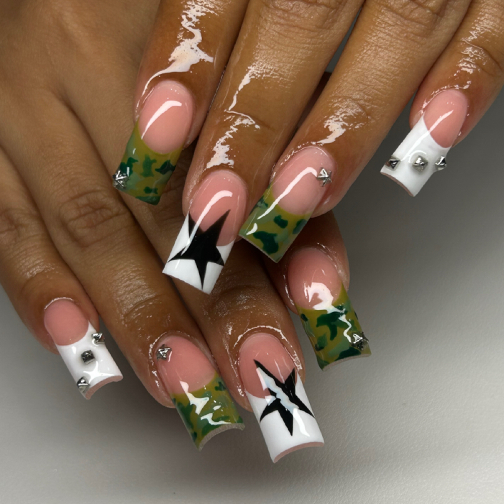 Acrylic Full Set at CATCRYLIX in Cudahy, CA