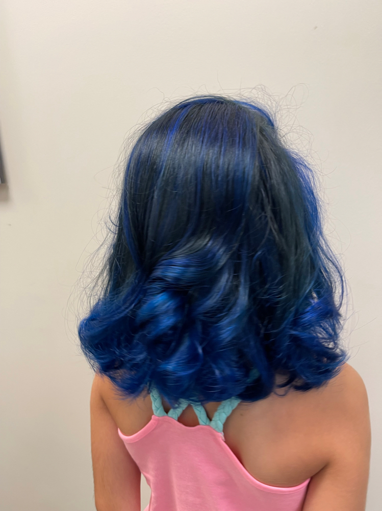 Kid’s Wash & Blow Dry