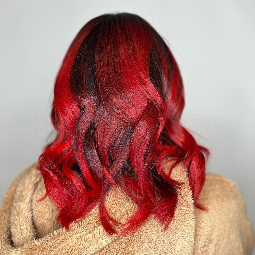 CREATIVE COLORS