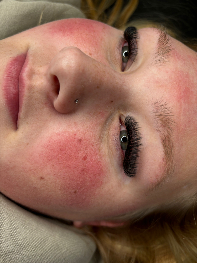 Volume Refill at Lux Lash Lab in Eugene, OR