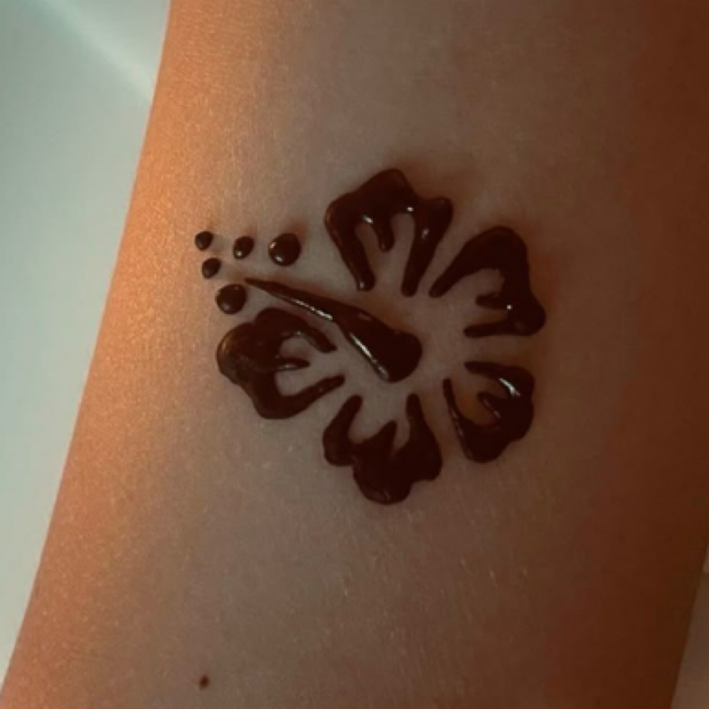 Small henna at luciamaxxed in Joliet, IL